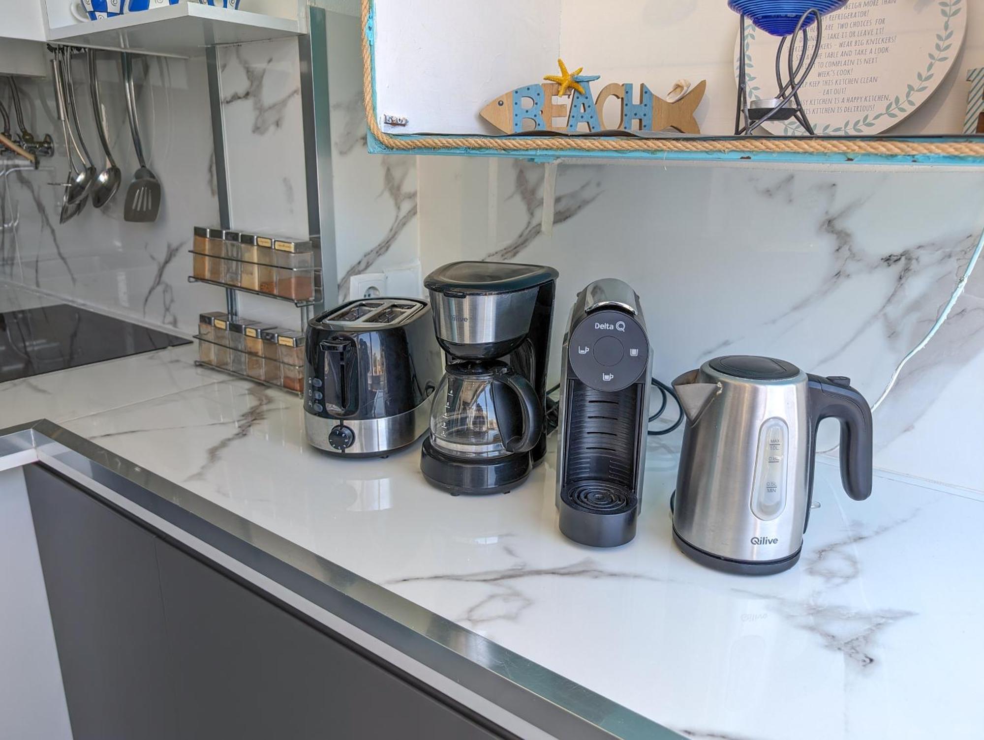 2 Room Condo - 5 Mins From Costa Da Caparica Beach & Bars Εξωτερικό φωτογραφία