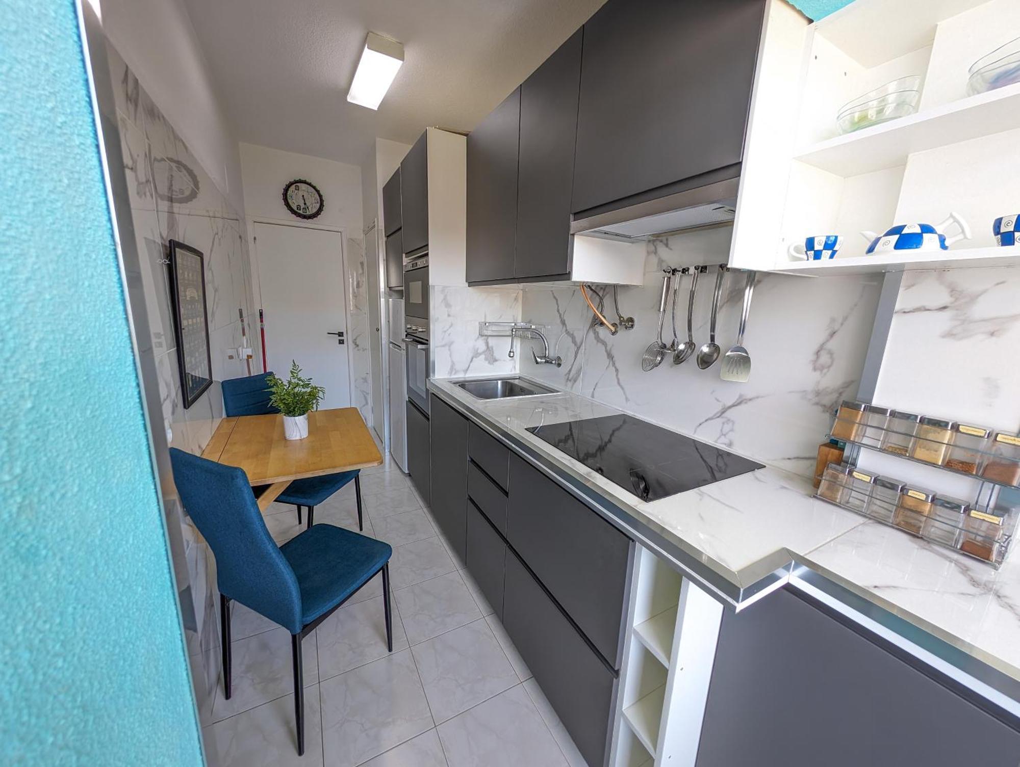 2 Room Condo - 5 Mins From Costa Da Caparica Beach & Bars Εξωτερικό φωτογραφία