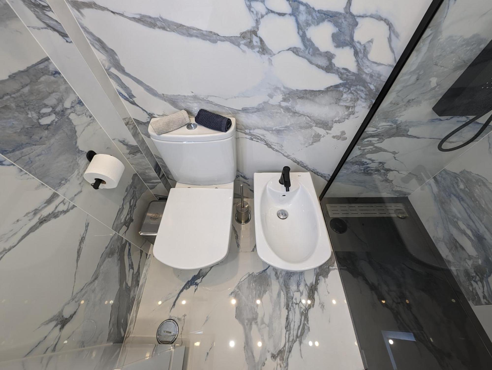 2 Room Condo - 5 Mins From Costa Da Caparica Beach & Bars Εξωτερικό φωτογραφία